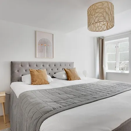 Main 2 - Cute 2-bdr In Daire Kopenhag