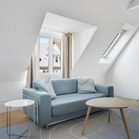 Apartman Sanders Main - Endearing Two-bedroom Duplex With A Balcony Next To Magical Nyhavn *